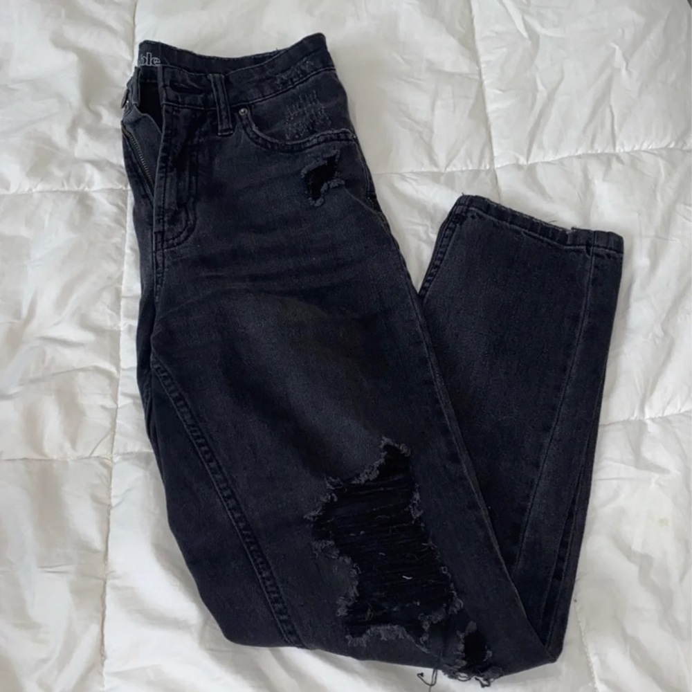 Black Mom Jeans